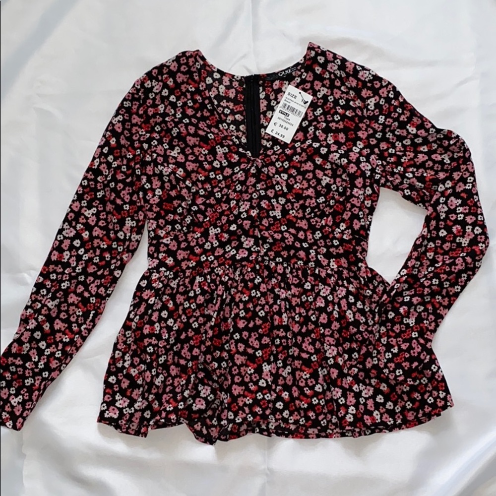 Black Floral top